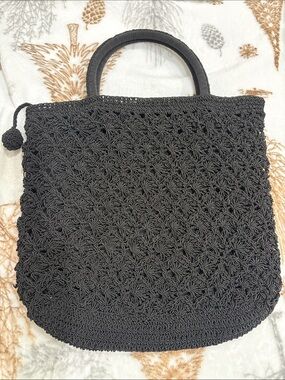 Handcrafted Y2K Black Crochet 2 handle hand bag tote zip closure pocket inside